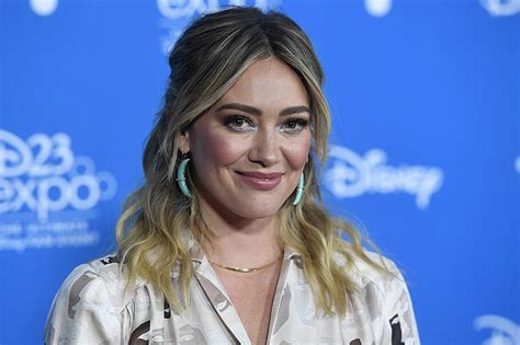 hilary duff sexy|Hilary Duff poses nude: 'I'm proud of my body' .